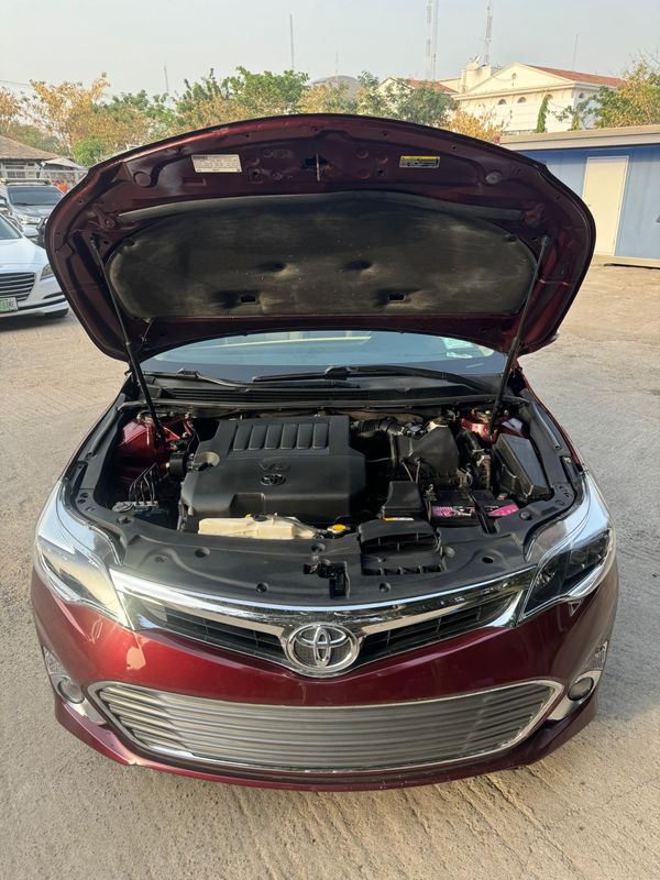 Thumbnail 9 of 2016 Toyota Avalon XLE